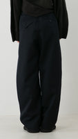 &lt;Pre-order&gt; WOOL TUCKED PANTS